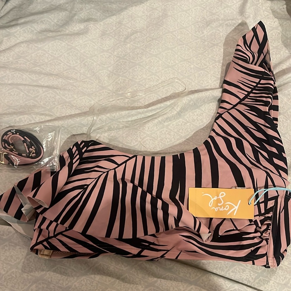 Kona Sol Ruffle Bikini Top